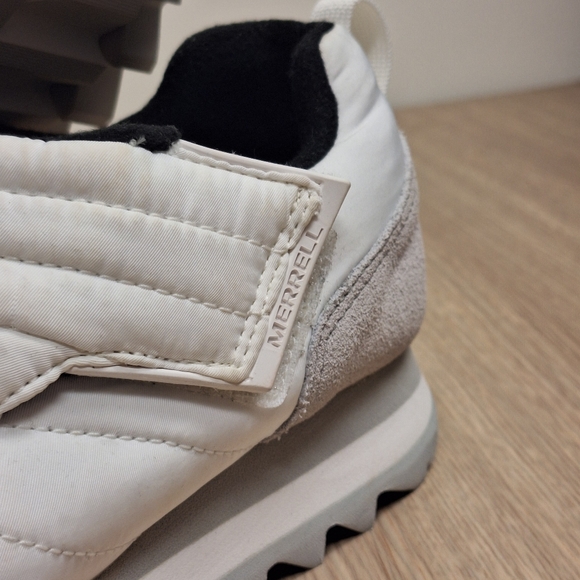 Merrell White Velcro Sneakers - Picture 2 of 4